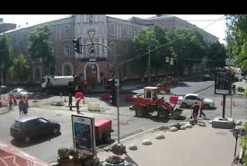 В Киеве продолжаются ремонты и заторы на дорогах